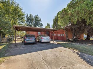 408 W Douglas Dr, Midwest City, OK 73110