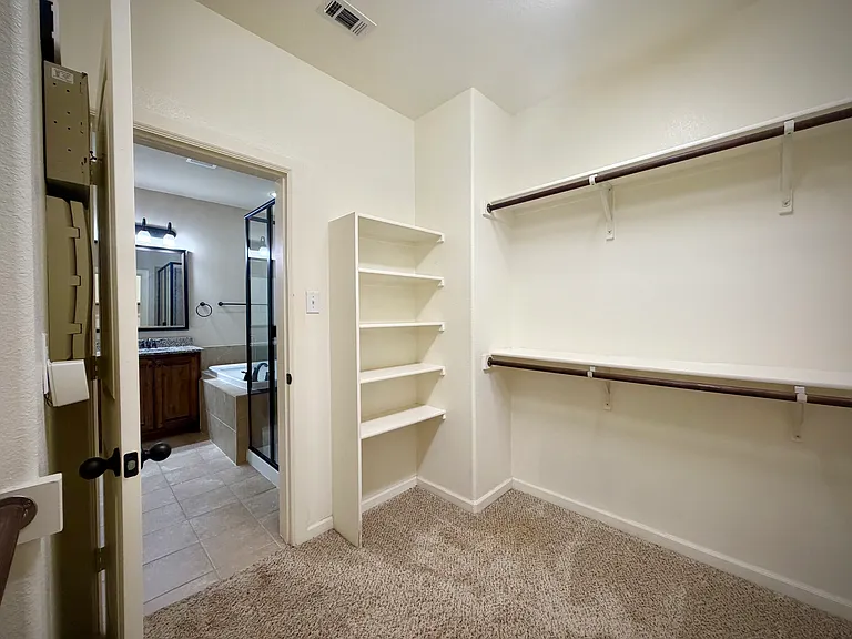 1014 Lone Ivory Trl — Photo 23