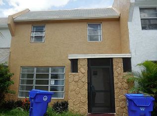 1205 Seaview Dr, Pompano Beach, FL 33068