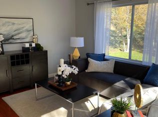 21328 Trumpet Dr UNIT 201, Newhall, CA 91321