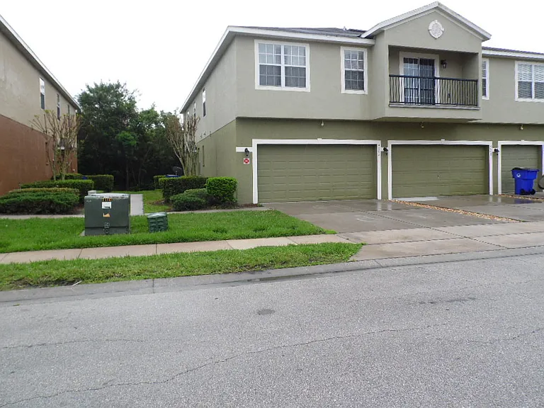 4005 Pemberly Pines Cir — Photo 1