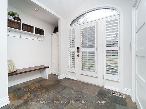 2nd image of 388 Ash Rd