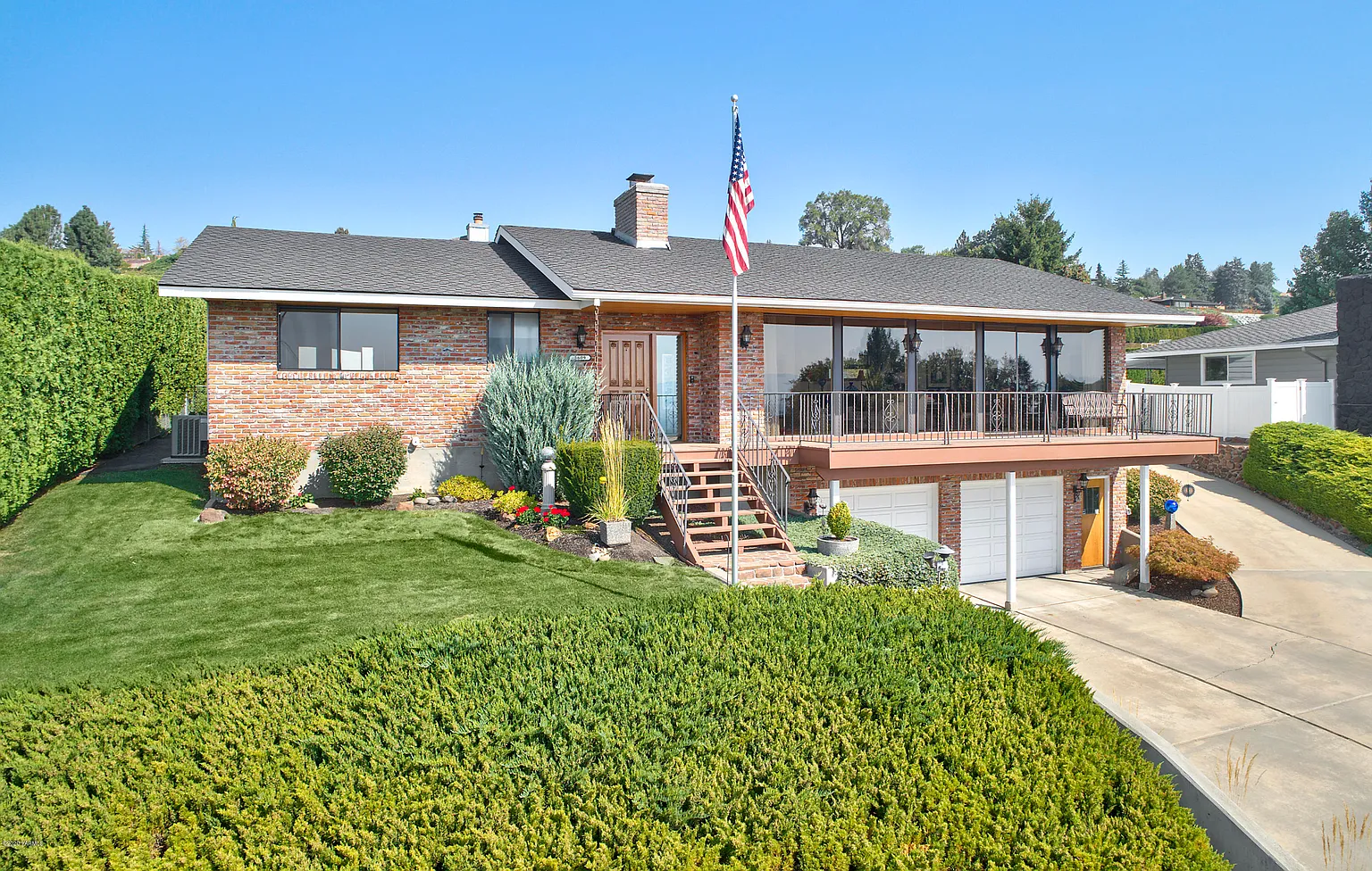 5609 Englewood Hill Pl photo 1