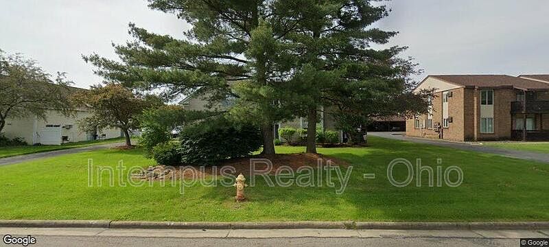 1st image of 7465 Huntington Dr #5