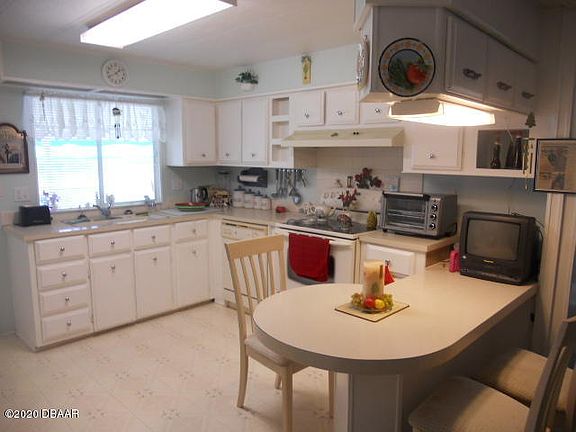 5th image of 731 Dove Ave
