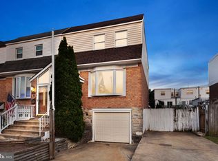 10827 Perrin Rd, Philadelphia, PA 19154