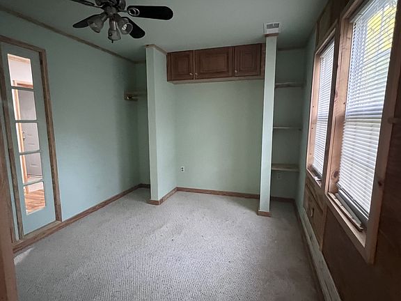 5th image of 2040 Cambridge Ave