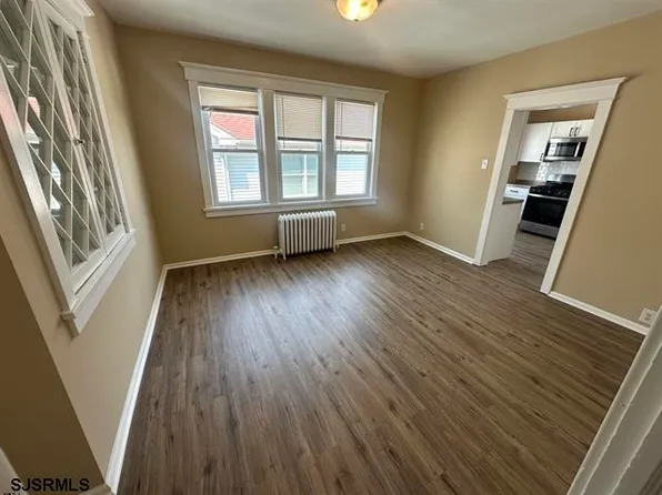 9 N Rosborough Ave, Ventnor City, NJ