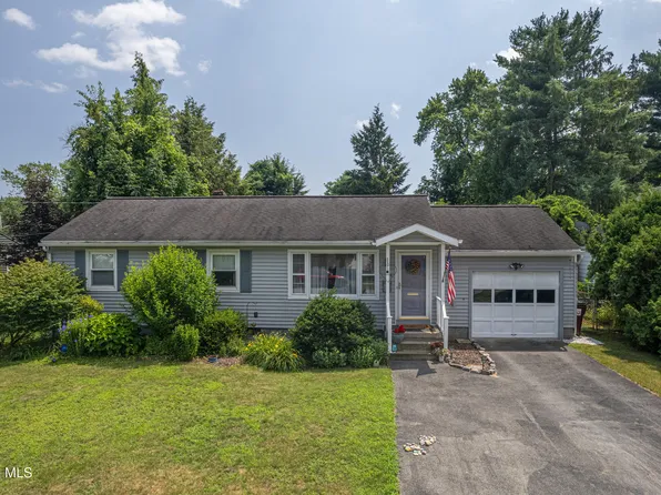 14 Barber Avenue, Queensbury, NY 12804