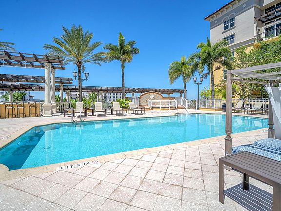 3rd image of 101 Plaza Real S #305