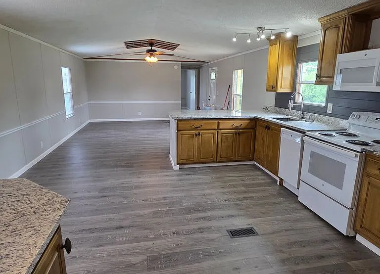 16680 S 337th East Ave — Photo 6