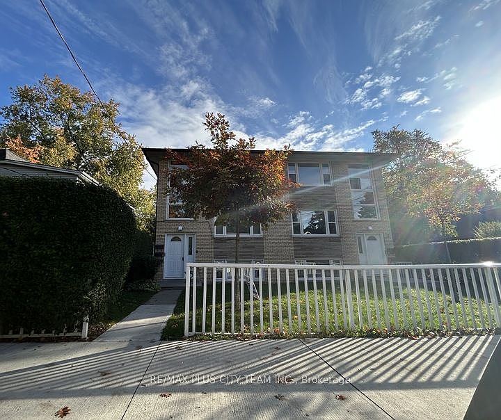 1st image of 11 35th St Unit 1
