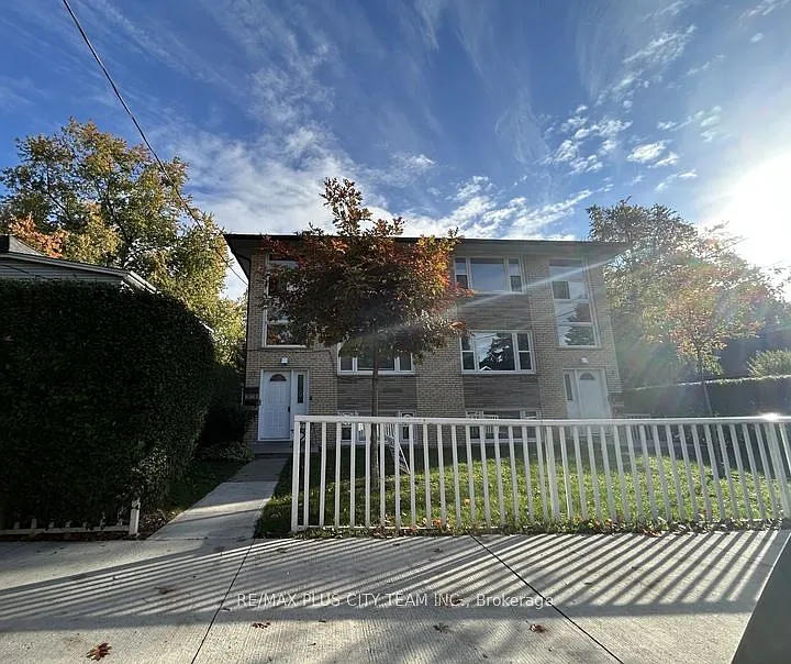 11 35th St #1