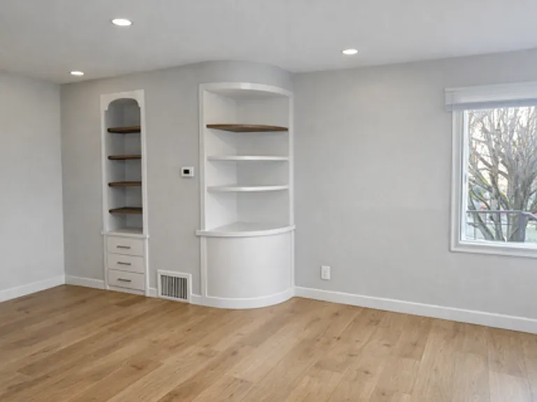 800 Billy Frank Jr St — Photo 8