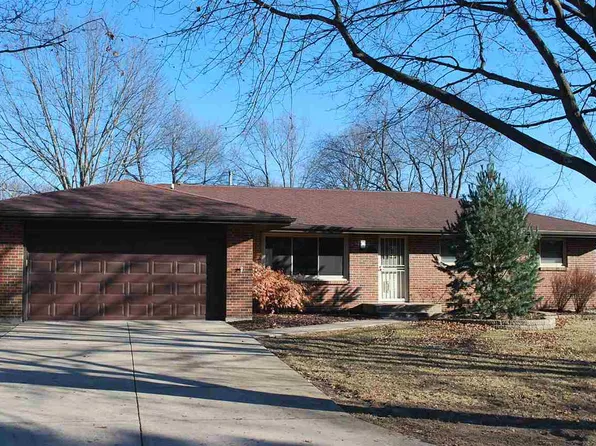 2729 Capri Ct, Rockford, IL 61114