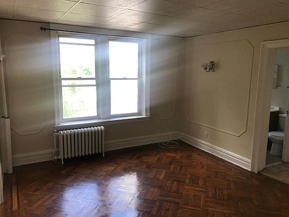 3rd image of 16 Cottage St APT 35