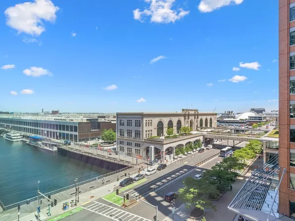 133 Seaport Blvd Unit 823, Boston, MA 02210