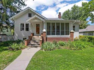 114 Highland Dr, Iowa City, IA 52246