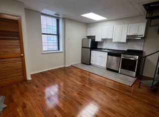 2049 Chestnut St #3R, Philadelphia, PA 19103