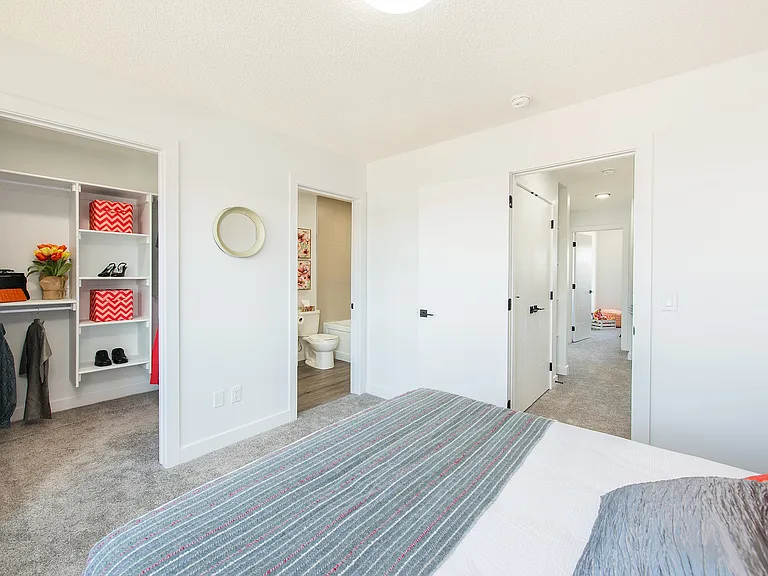 2702 Maple Way NW — Photo 27
