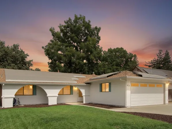423 El Dorado Dr, Woodland, CA 95695