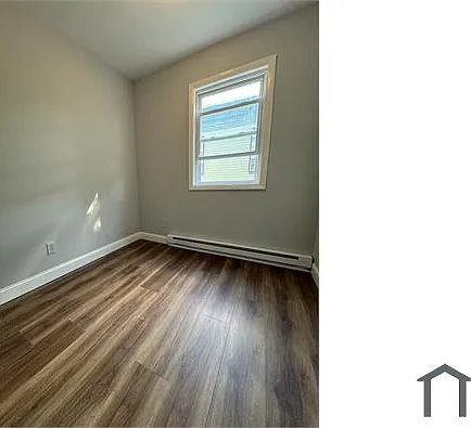 5 Sutton St #3A — Photo 15