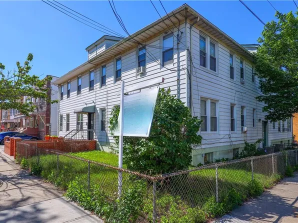 2402 82nd St, Brooklyn, NY 11214