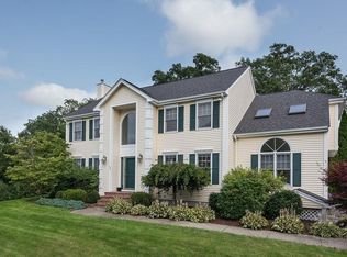 132 Landry Ave, North Attleboro, MA 02760