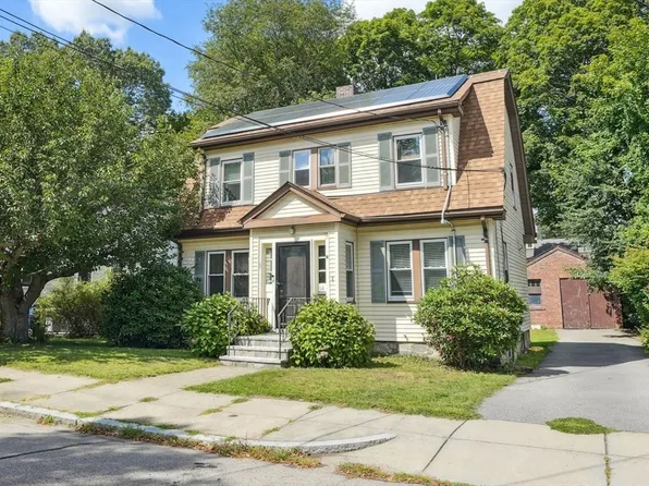 14 Ravenna Rd, West Roxbury, MA 02132