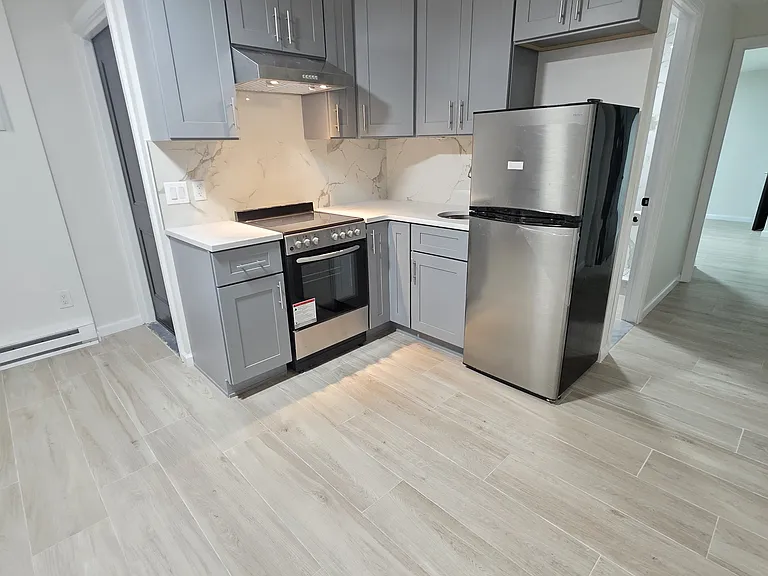 793 Olympia Blvd #1 — Photo 6
