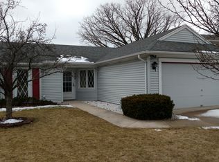 904 May Pl, Fort Wayne, IN 46825