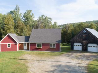 514 Heights Rd, Glover, VT 05839