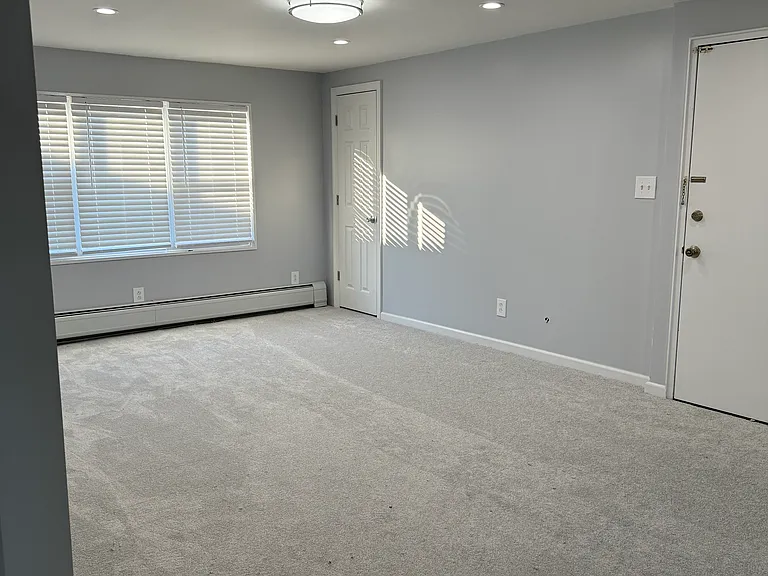 25B Garfield Park Park #25B — Photo 9