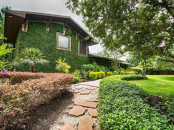 3rd image of 2160 Meadowlark Ln