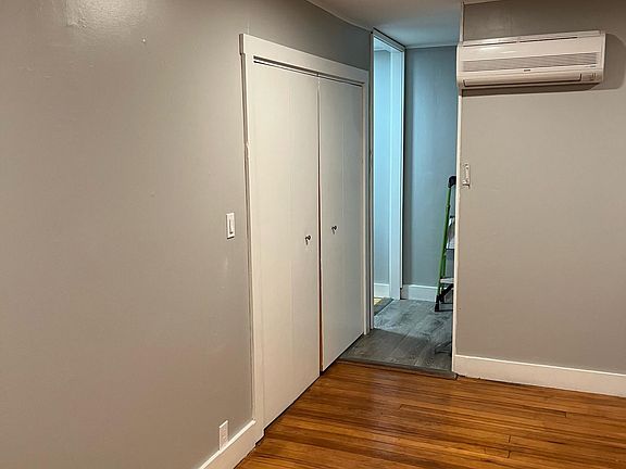 Living area/hallway