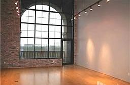 5th image of 1005 S Shepherd Dr APT 809
