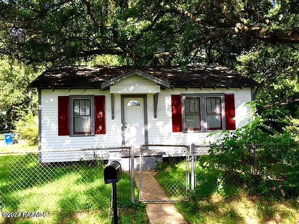 301 Thelma Dr, Lafayette, LA 70506