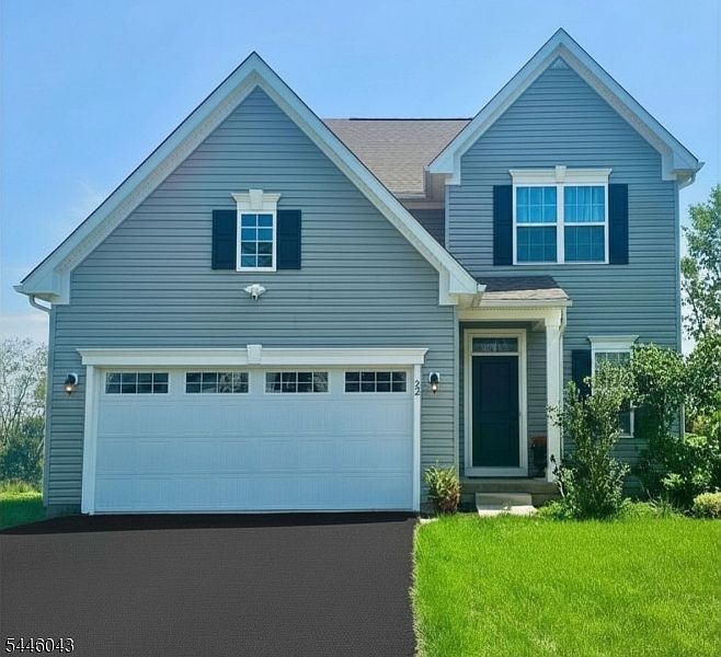 1st image of 22 Oakwood Blvd