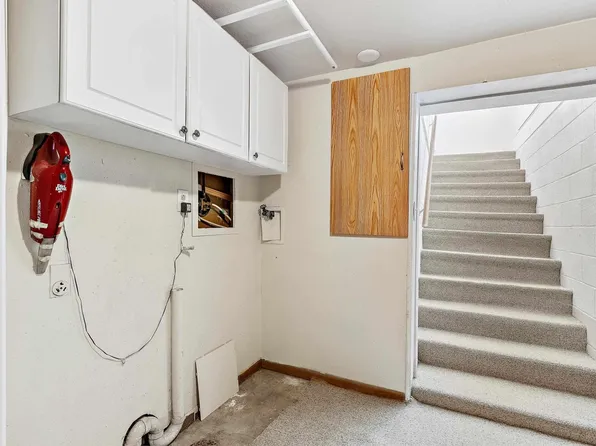 202 Saint Francis St, Rapid City, SD 57701