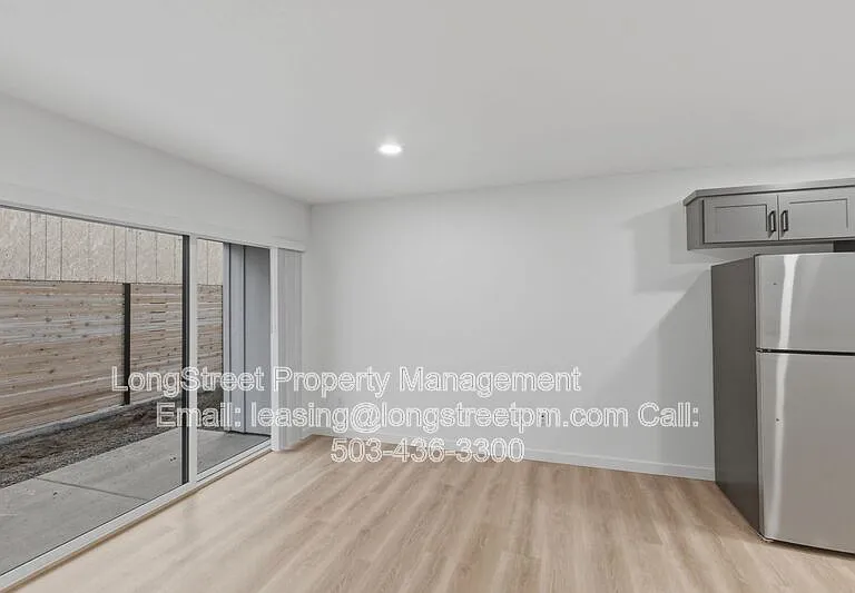 824 S 19th St — Photo 21