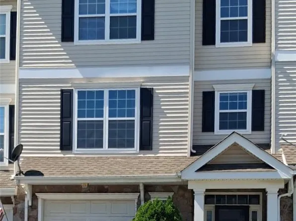 3550 Penfield Way, Nazareth, PA 18064