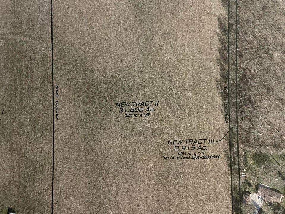 2nd image of 1029 Saint Joe Rd
