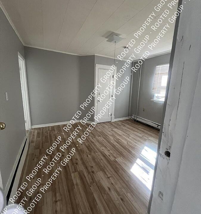 2nd image of 193 Sherman St Unit 1