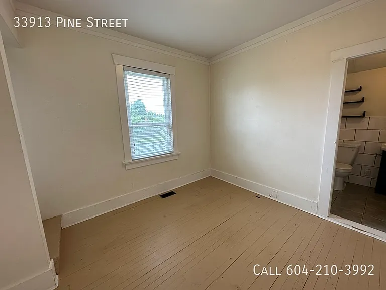 33913 Pine St — Photo 9