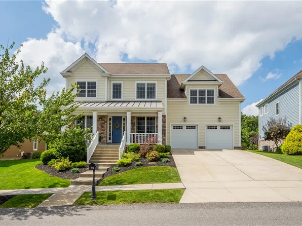 1518 Celebration Cir, Bridgeville, PA 15017
