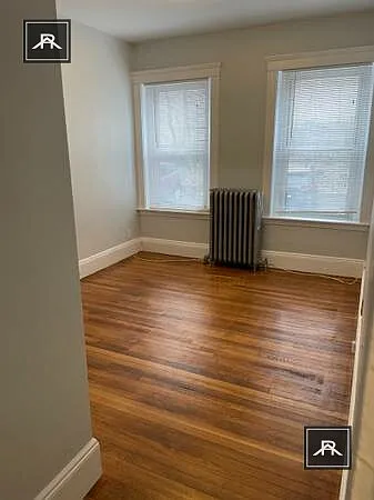2 bed, 1.0 bath, $3,800 — Photo 2