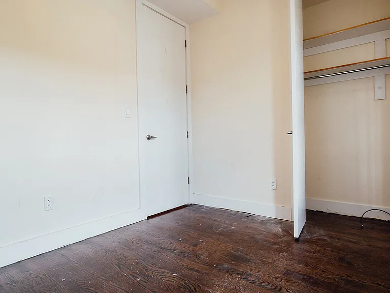 435 Bleecker St #2R — Photo 15
