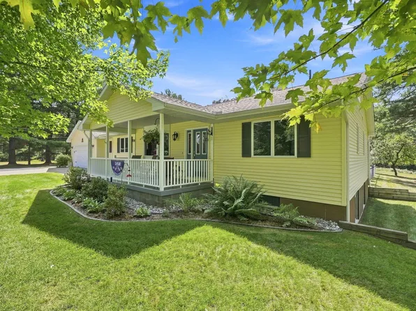 312 Division St, Roscommon, MI 48653