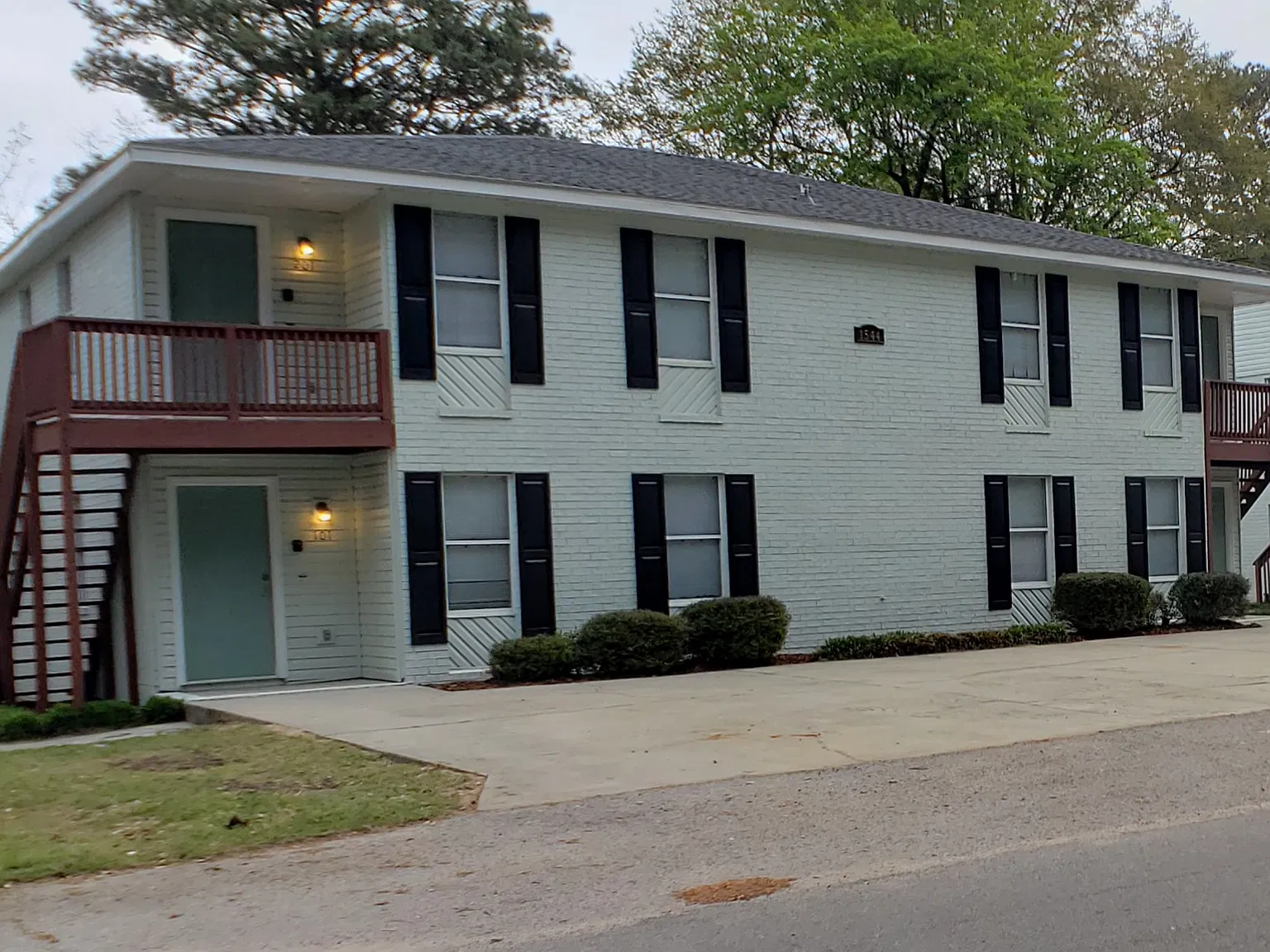 1544 Hamilton Drive — Photo 1
