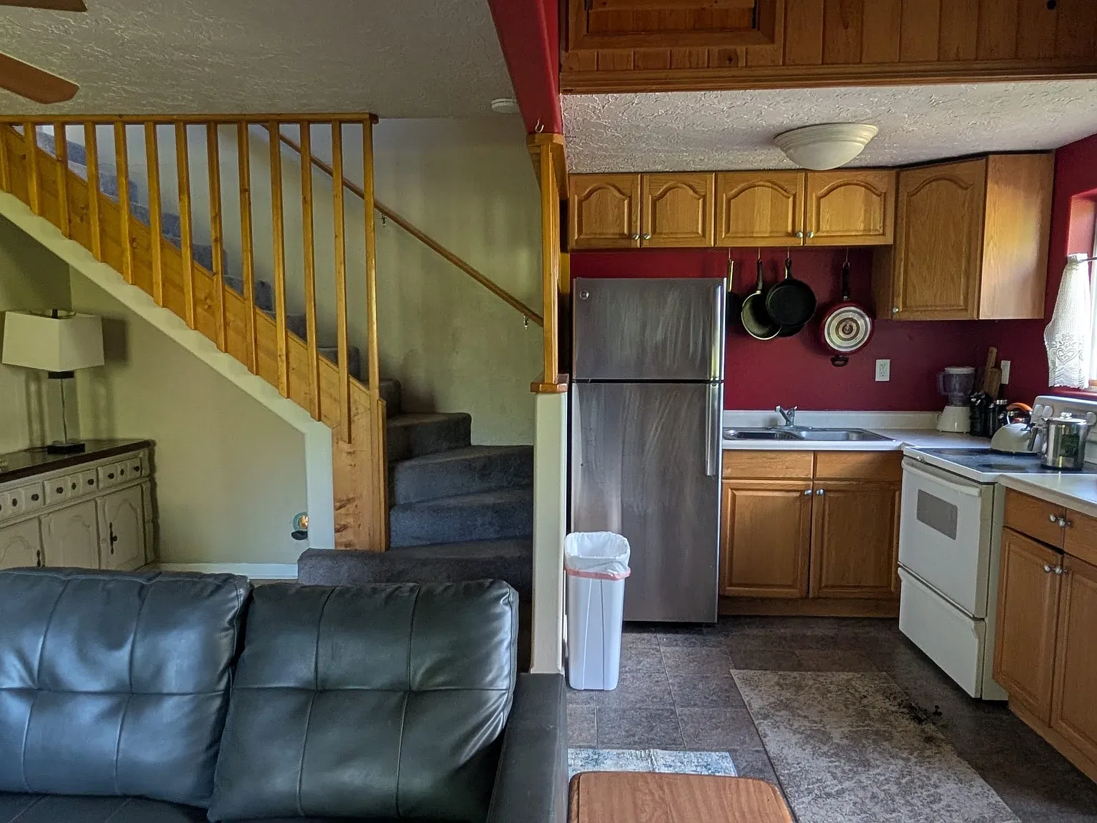 2 bed, 880 sqft, $1,600 — Photo 4